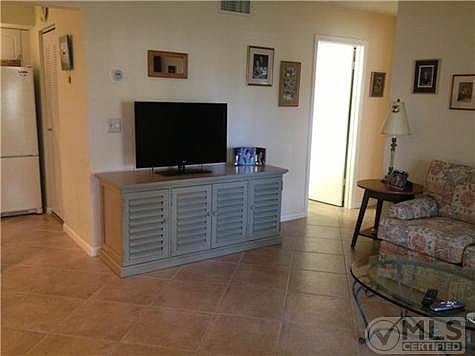 4th image of 446 Pine Glen Ln APT D-1