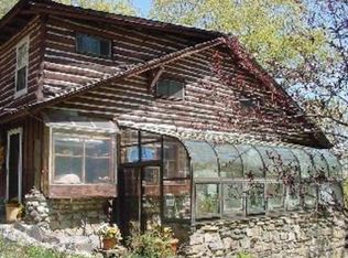 100 Nardin Rd, Lake Peekskill, NY 10537