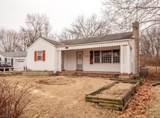 9260 E Breckenridge Rd, Saint Louis, MO 63114