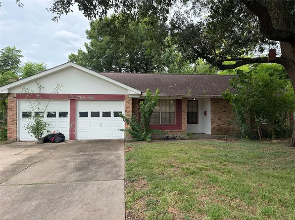 5622 Mackinaw St, Houston, TX 77053
