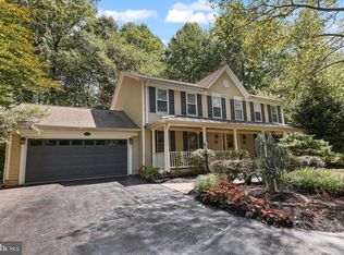 1515 Stuart Rd, Reston, VA 20194