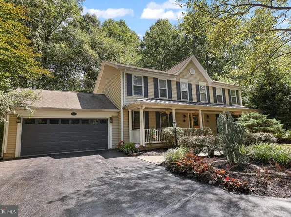 1515 Stuart Rd, Reston, VA 20194