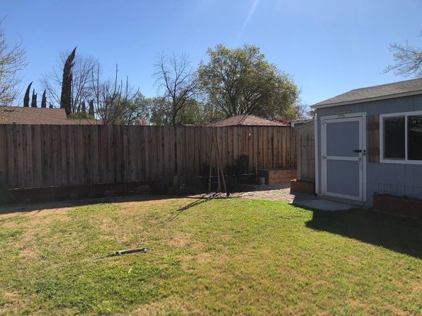 545 Vandenberg Cir, Roseville, CA 95747