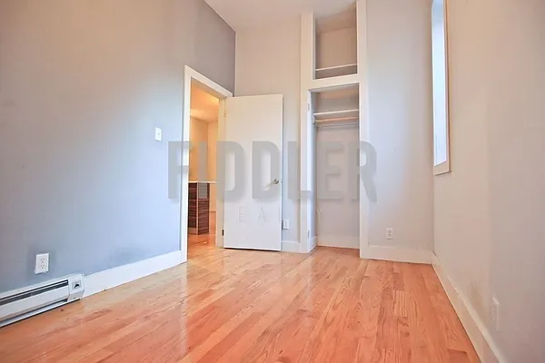 Rented by Fiddler Realty | media 14