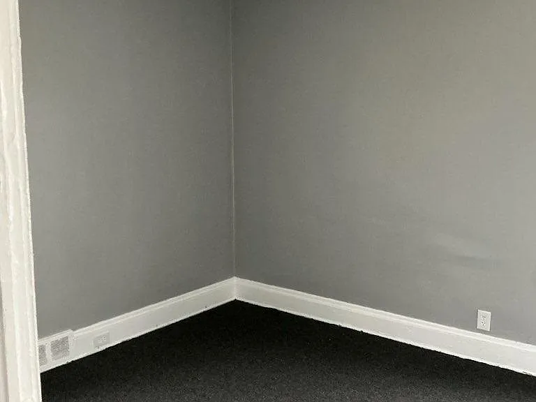 Unit Photo