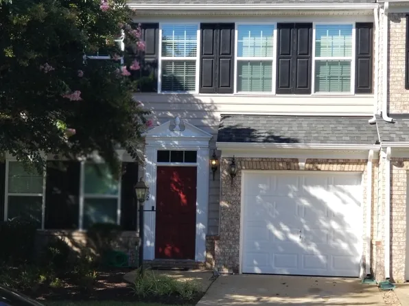 102 Kelly St, Yorktown, VA 23690