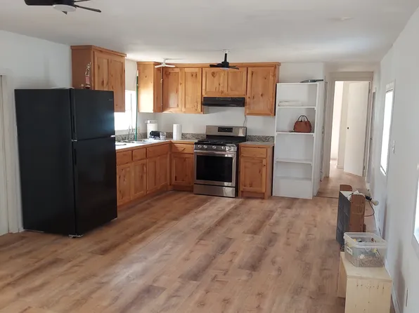 608 Humphrey St, De Leon, TX 76444