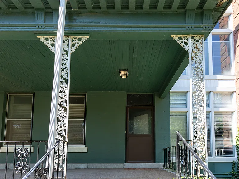 4376 W Pine Blvd — Photo 28