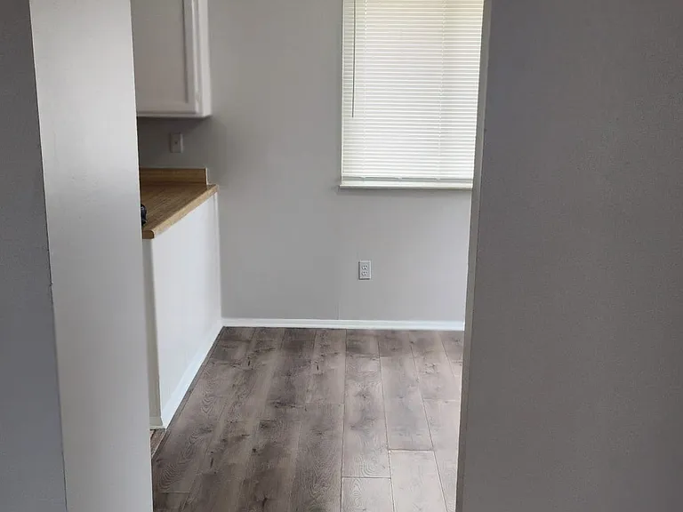 7331 Palgrave Ln — Photo 21