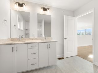 100 N Main St UNIT 201, Bristol, CT 06010