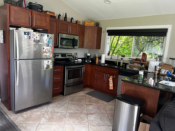 4th image of 13434-1 Greenwood Ave N
