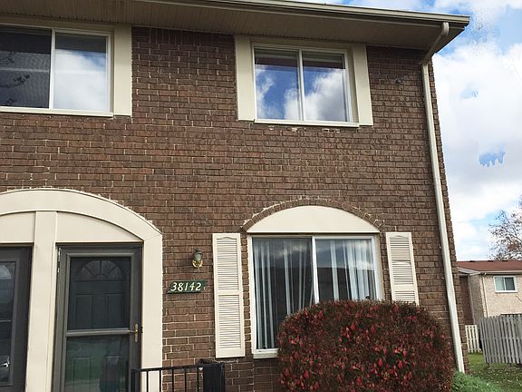 2nd image of 38142 Jamestown Dr