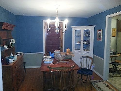 3rd image of 319 Ashford Ave