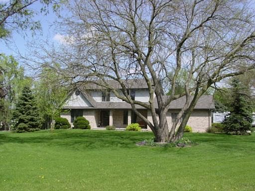 1st image of 3790 N Dixon Dr