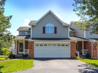 405 Forest Edge Dr, East Amherst, NY 14051