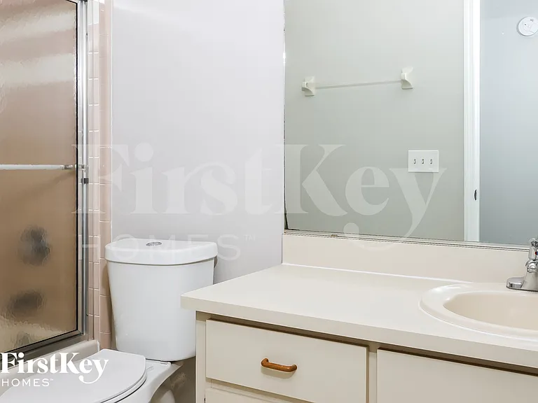 1401 SW Sudder Ave — Photo 14
