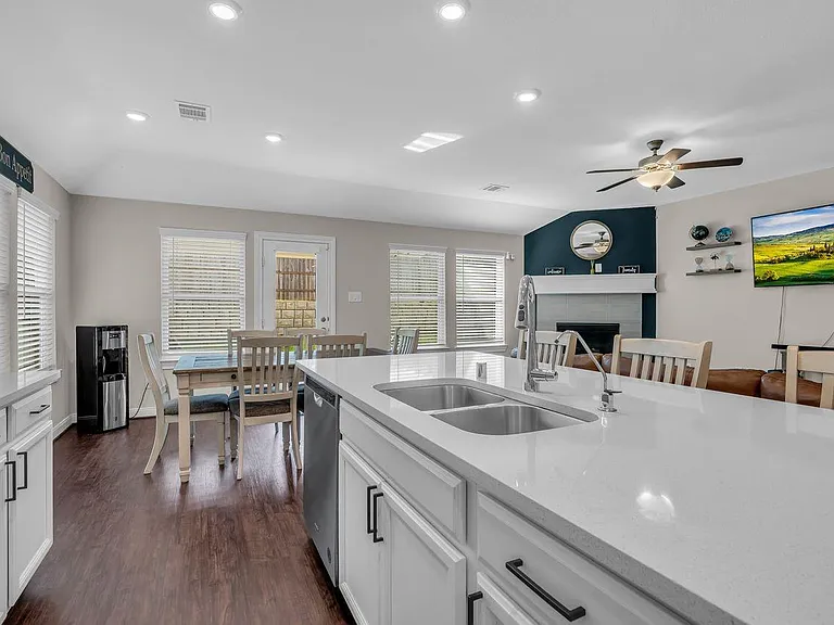 1917 Canyon Live Oak St — Photo 18