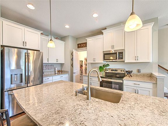 4th image of 18894 Beautyberry Ct