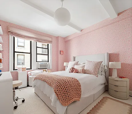Sold by Compass | media 9