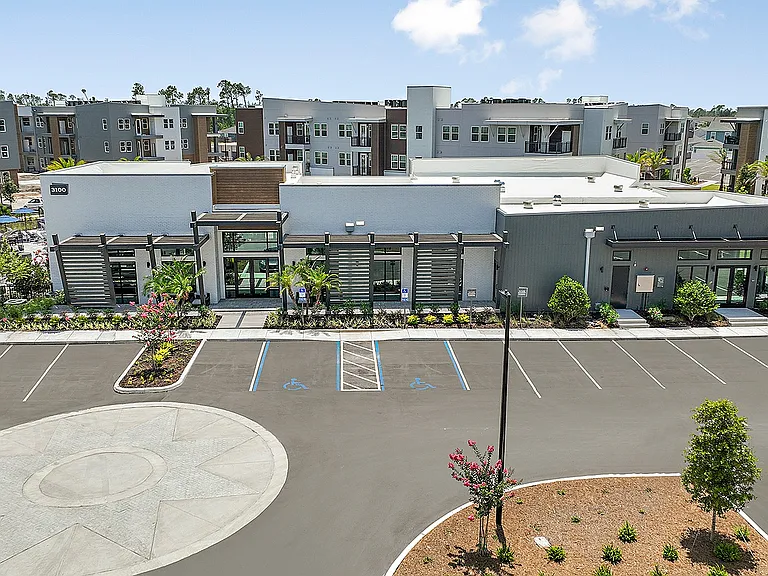 Residences at SweetBay — Photo 13