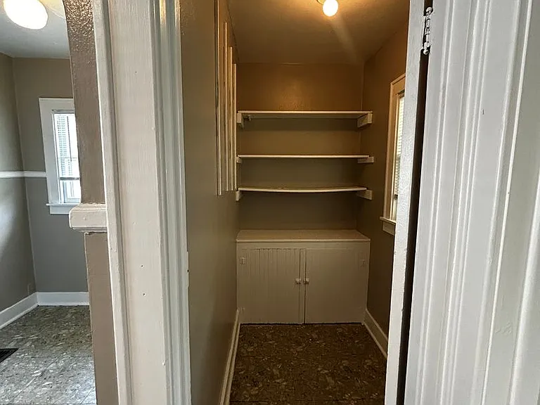 Washington Street Duplex — Photo 12