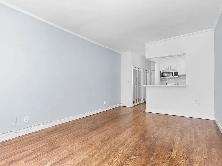 330 E 83rd St #3M — Photo 9