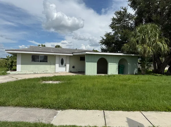 1708 Hayworth Rd, Pt Charlotte, FL 33952