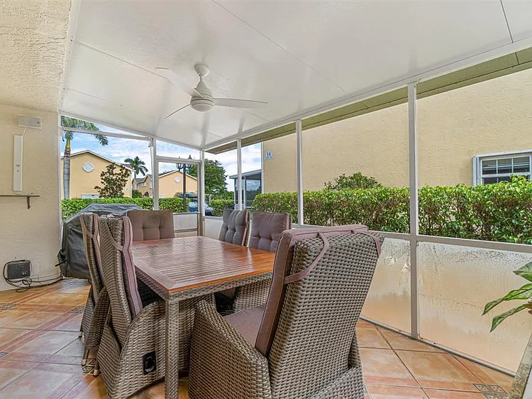 338 Waterside Dr — Photo 21