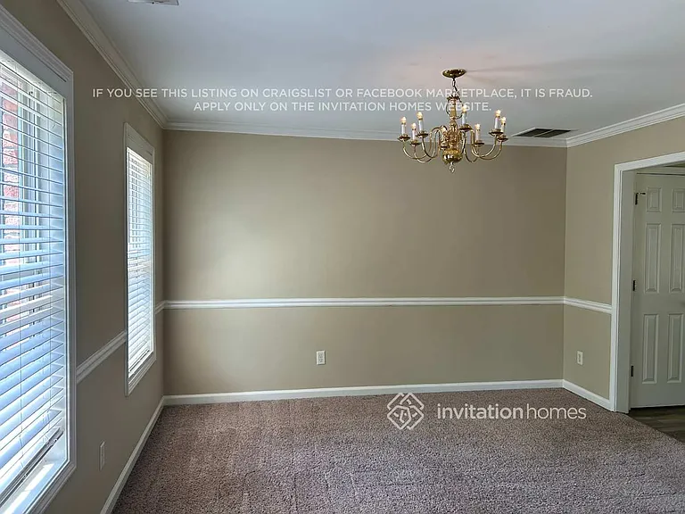 935 Oak Bluff Ct — Photo 9