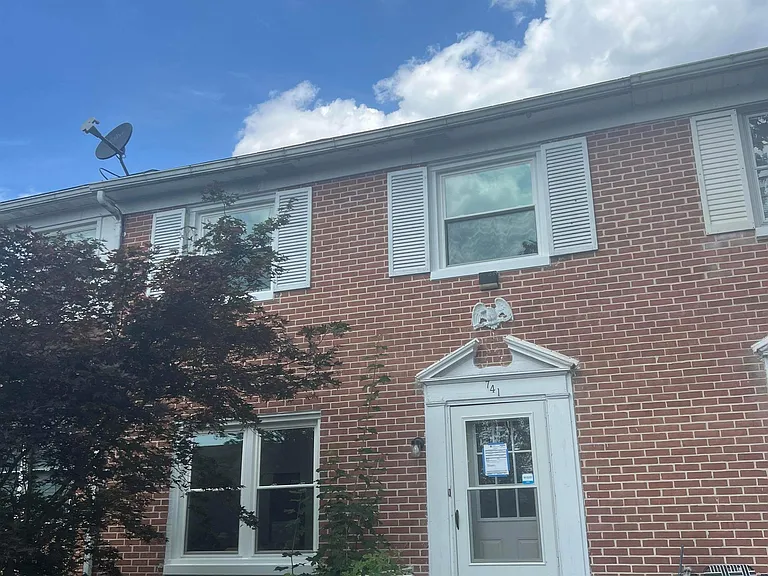 741 Rockland St #1 — Photo 1