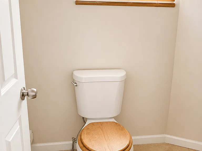 57 E Runyon St #1B — Photo 6