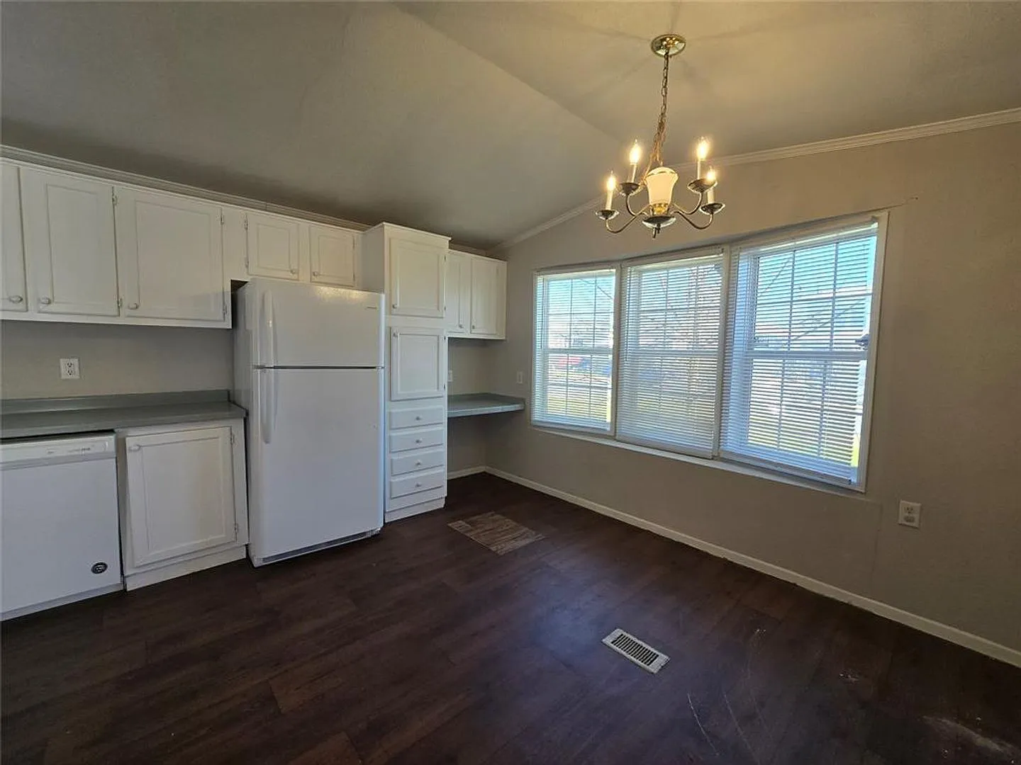 4423 Magin Meadow — Photo 3