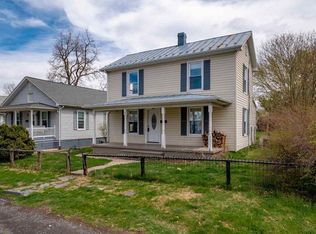 348 S Magnolia Ave, Waynesboro, VA 22980