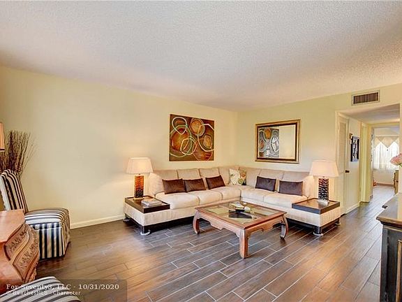 2nd image of 487 Piedmont Park #K