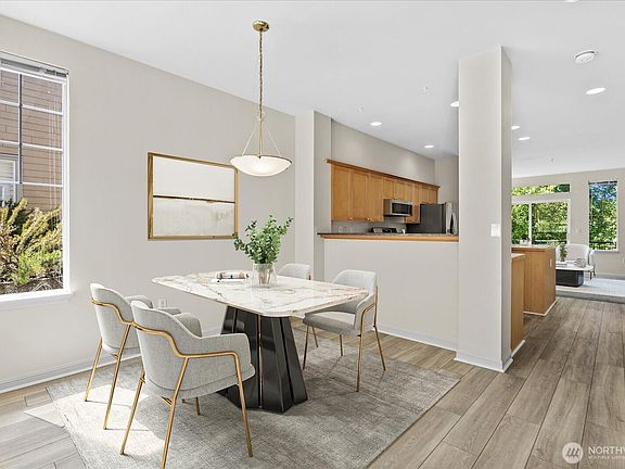 4th image of 9217 122nd Court NE #112