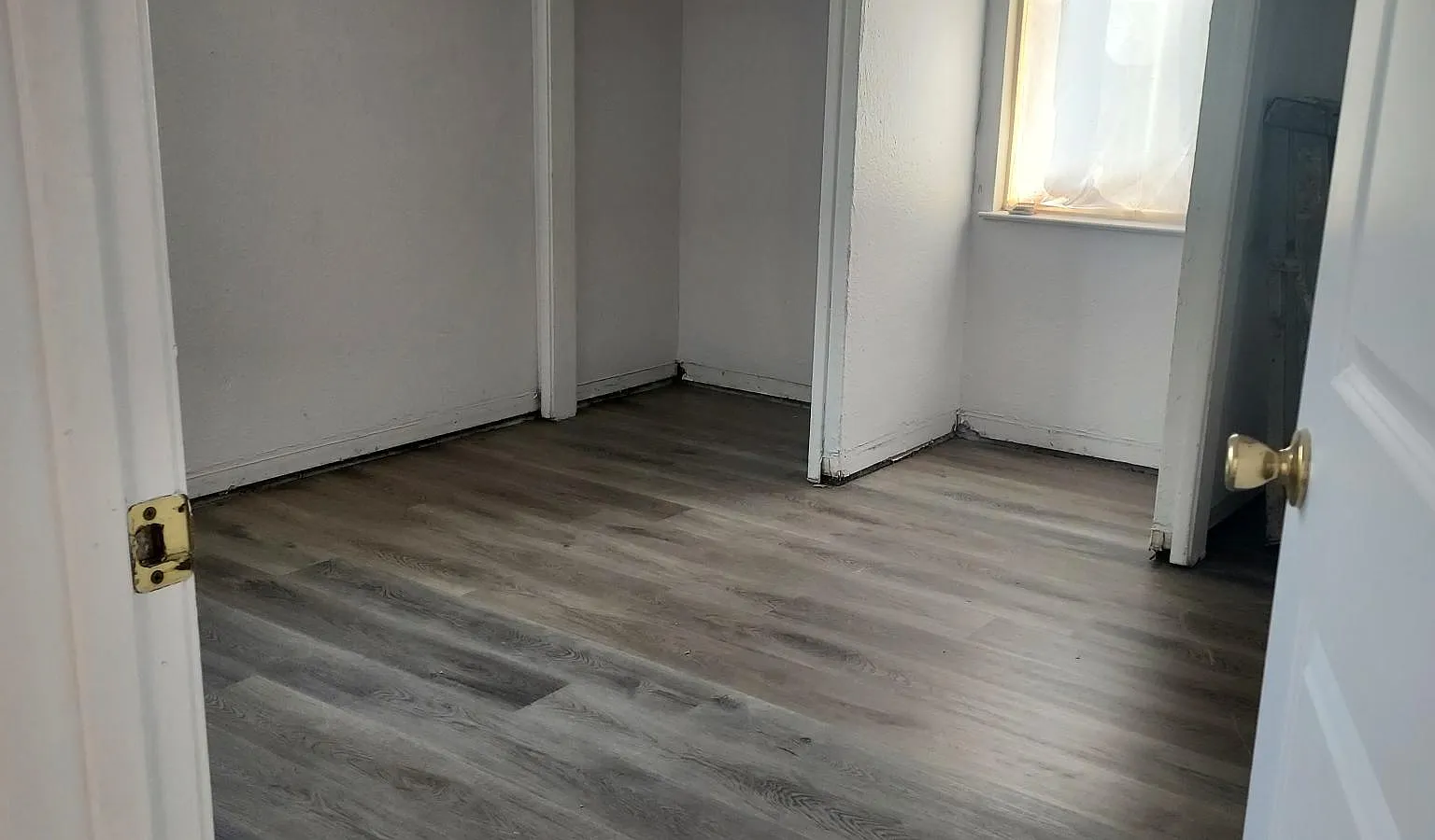 3 bed, 1150 sqft, $2,700 — Photo 2