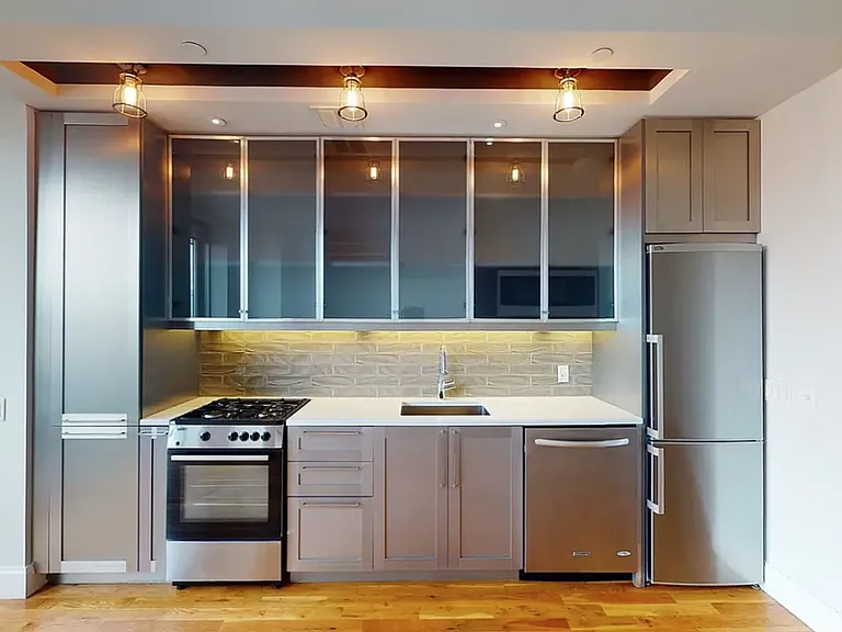 395 Leonard St #533 — Photo 3