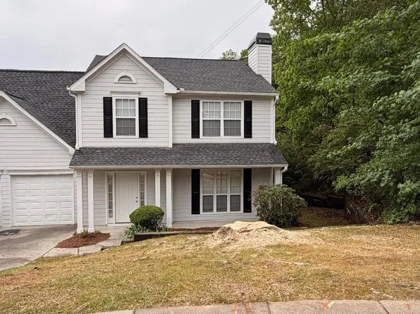 820 Whitecrest Ct, Lawrenceville, GA 30043