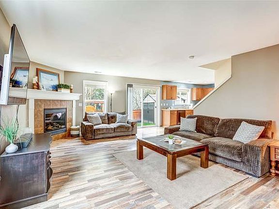 4th image of 21345 SE 297th Ct
