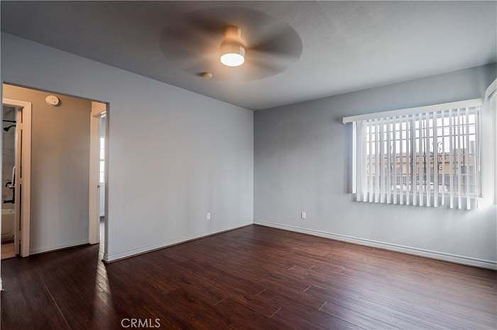 1st image of 1401 W 88th Pl #1