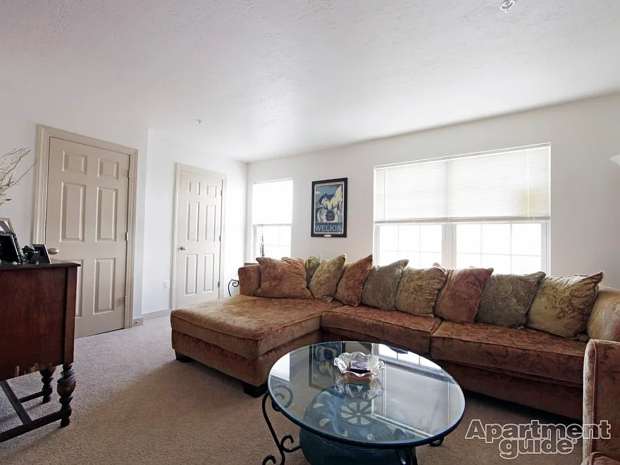Indigo Pointe Townhomes — Photo 1