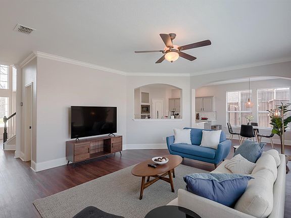 2nd image of 2808 Wales Ct