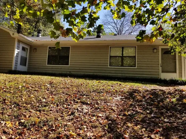 1330 White Oak Dr, Athens, GA 30606