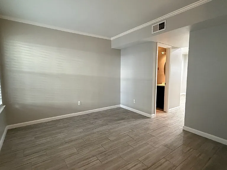 2101 Polaris Ave #9 — Photo 5