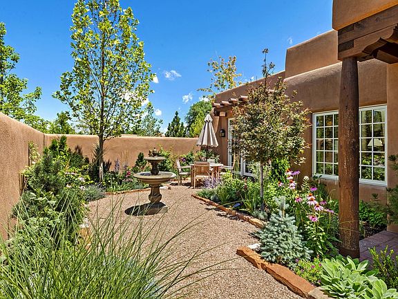 4th image of 918 Acequia Madre #G