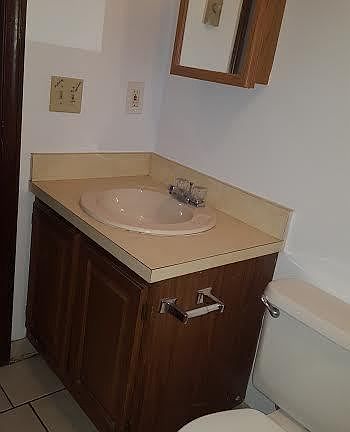 5th image of 212 Wolcott St APT 9