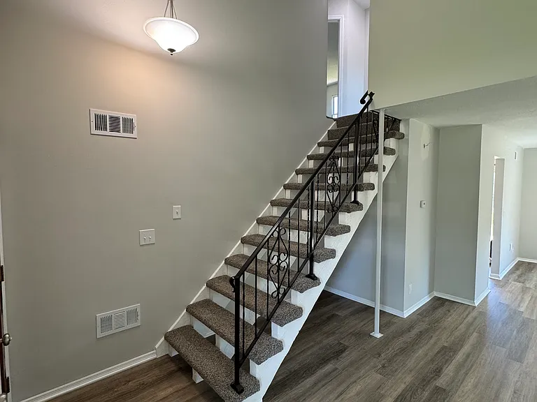 10180 Haskins St #2 — Photo 11