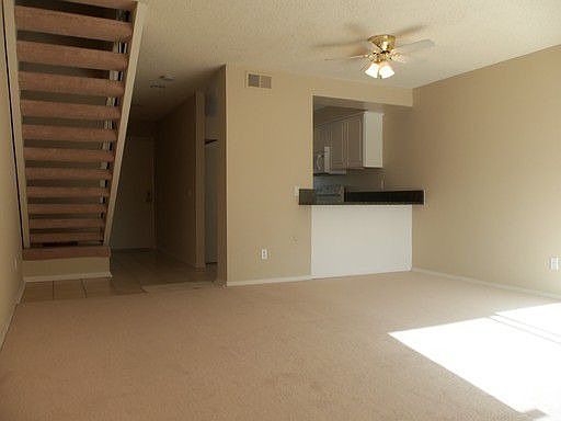 4th image of 523 Beverly Pl