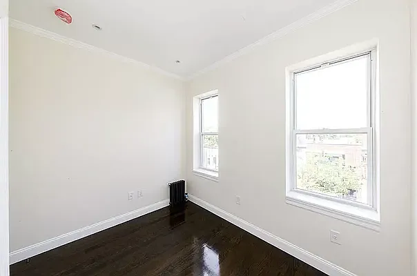 Rented by Avenues Real Estate | media 2