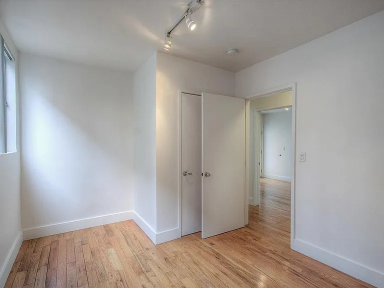 1006 N New Hampshire Ave #1008 — Photo 14